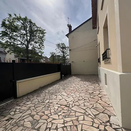 Villa Ma Maison, La Votre